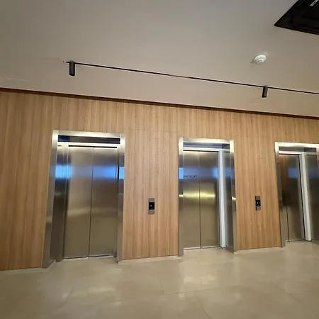 Komitet Planet * Ni