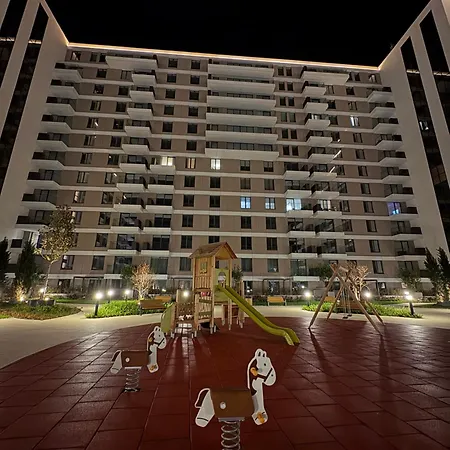 Komitet Planet Apartments, Parking Free Ni