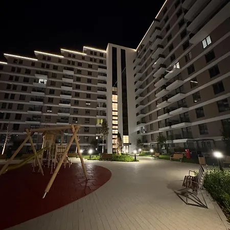 Komitet Planet Apartments, Parking Free Ni