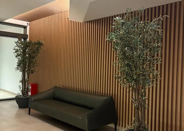 Komitet Planet Apartments, Parking Free Apartament